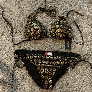 Guess bikini